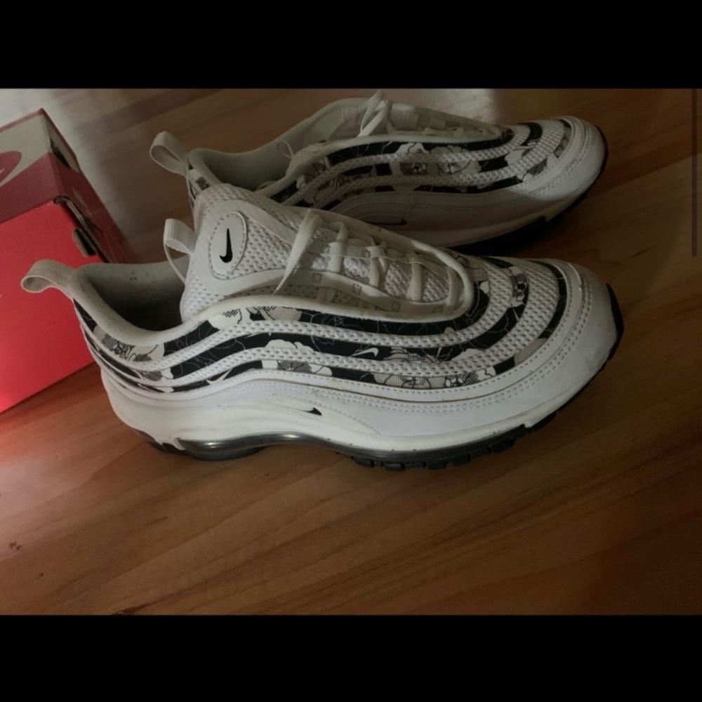 Nike Air Max 97